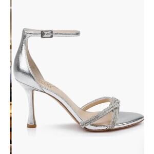 Jewel Badgley Mischka Women's Vani Ankle Strap Evening Sandals Silver Sz 8.5 NEW